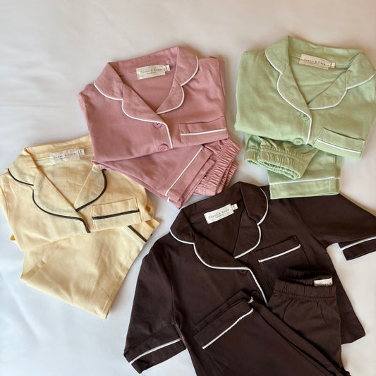 Contrast Trim Pyjama Set